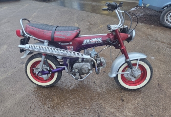 Honda Dax ST70