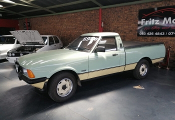 Ford Cortina P100 3.0 V6